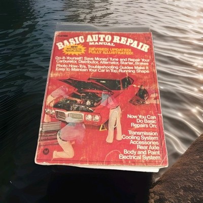 PETERSEN'S 1972 BASIC AUTO REPAIR MANUAL REVISED EDITION