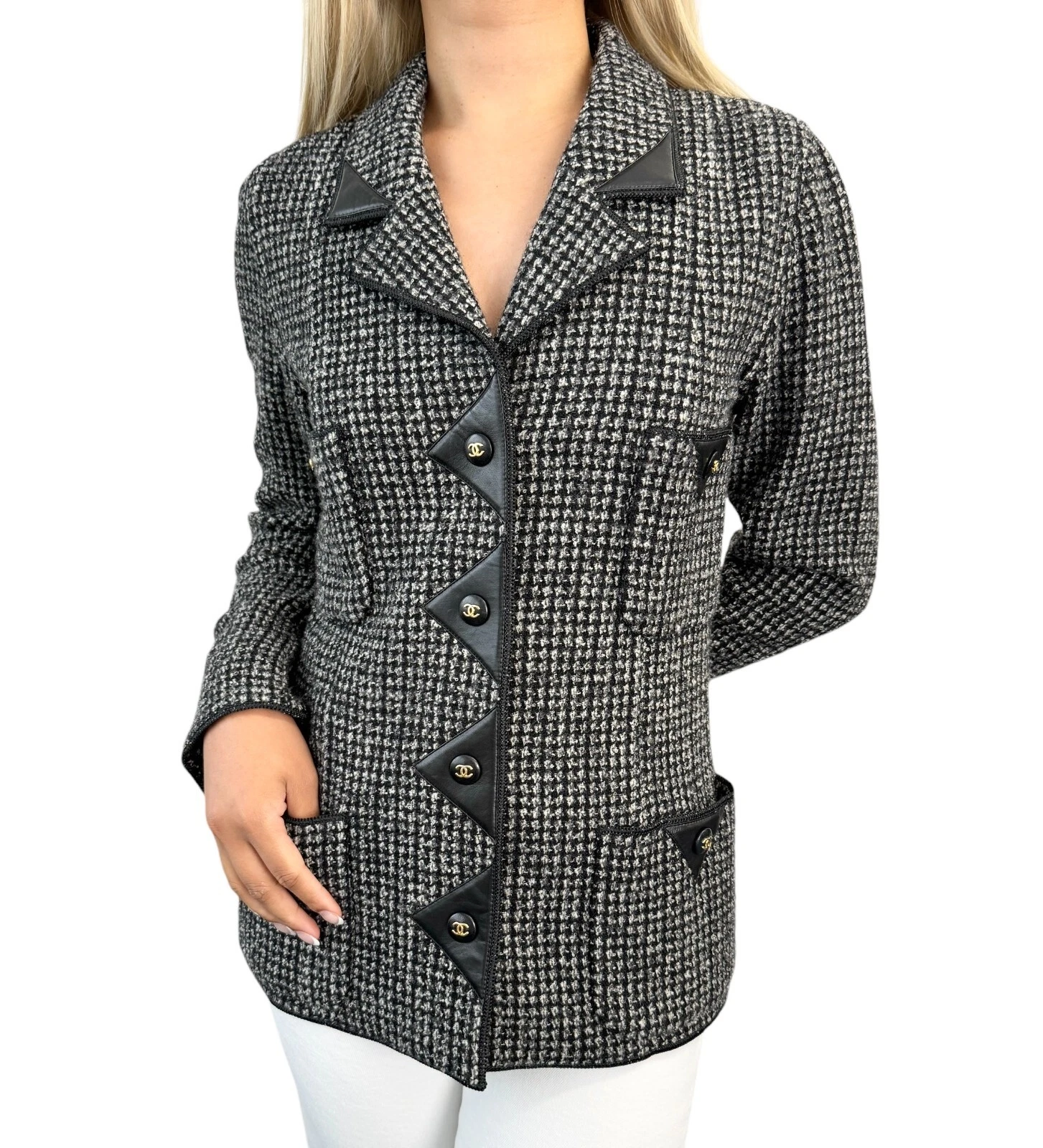 Giacca CHANEL Vintage CC Mark Logo #38 Nera Lana Pelle Bottone a Scatto Rank AB