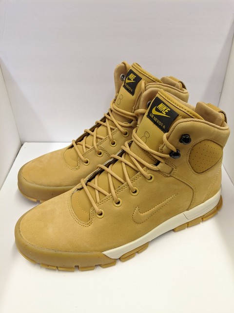 nike nevist boots