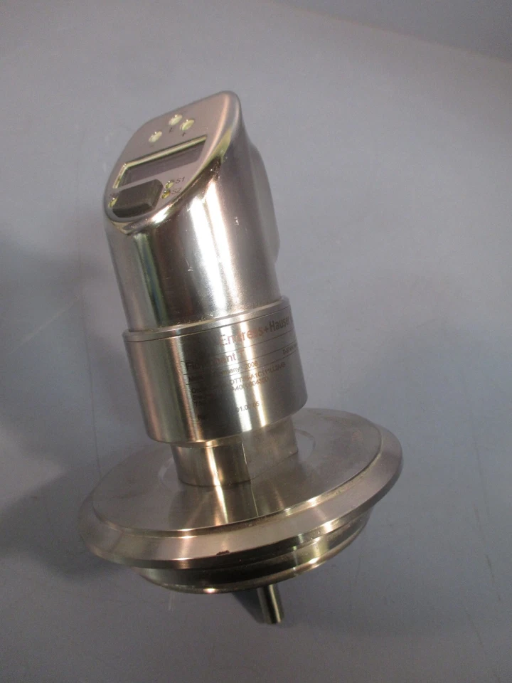 Endress+Hauser Flowphant T Thermal Flow Switch DTT35-A1C111LL2AAB Foto 3 de 4