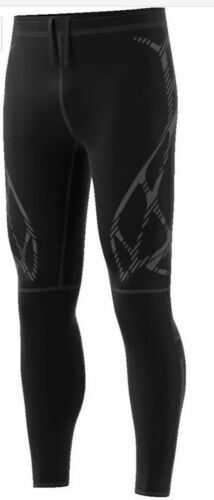 Fantasy Gargoyle In Old Ruins At Night Stock Illustration - Foto 7