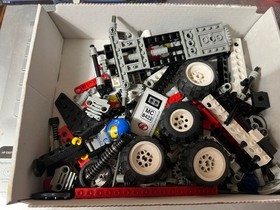 Vintage LEGO Technic 8230 Coastal Cop Buggy (1996) Complete, Boxed, Instructions