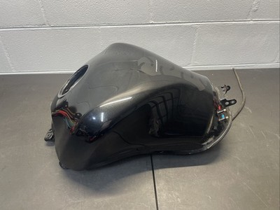z1000 2010 タンクブラック 10-13 KAWASAKI ZR1000 Z1000 Fuel Tank Gas Petrol OEM Black ZR 1000
