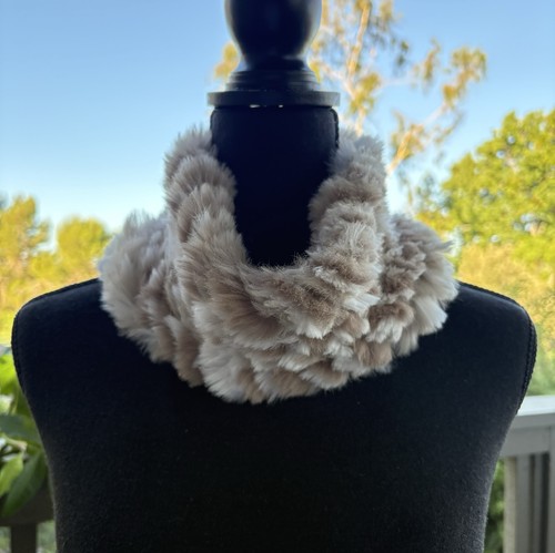 J.McLaughlin Genuine Rabbit Fur Infinity Cowl Scarf Beige Cream | eBay