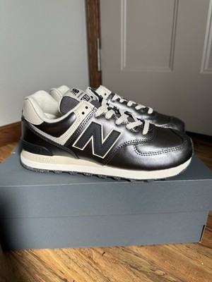 NIB Women s New Balance 574 Metallic Bronze with Black Cream Sneaker size 9