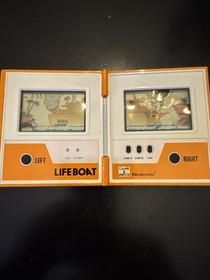Nintendo Lifeboat Game & Watch TC-58 1983 2 Screen Electronic Game Works Great