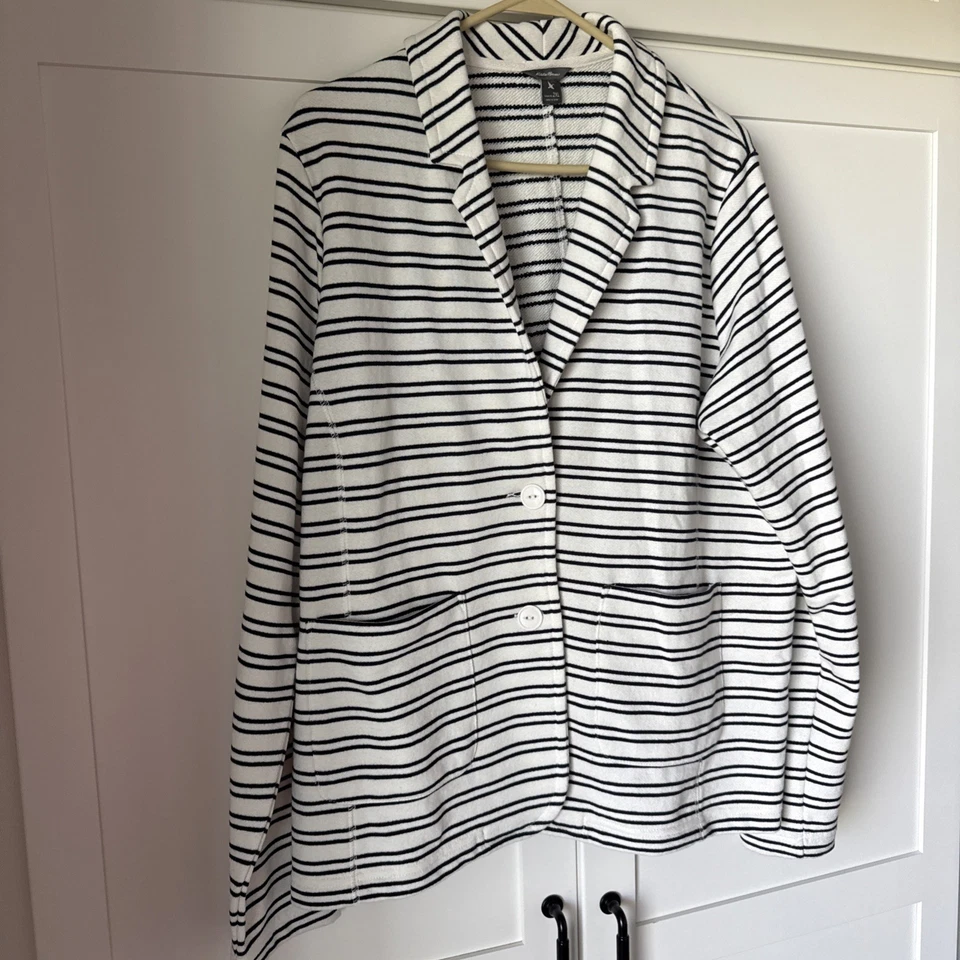 Eddie Bauer - Blazer - 2XL - Rayas Blanco y Negro - Excelente Estado Foto 2 de 4