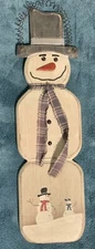 PRIMITIVE WOOD WALL HANGING SNOWMAN! CHRISTMAS DECOR!