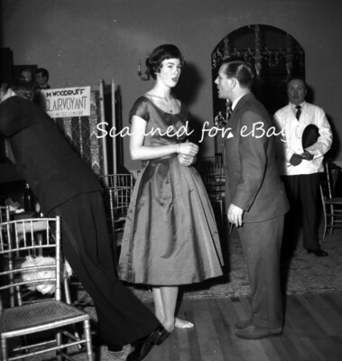NORMAN WISDOM & ELFRIDA EDEN FALLOWFIELD DANCING DEB - 2 NEGATIVE 1950er