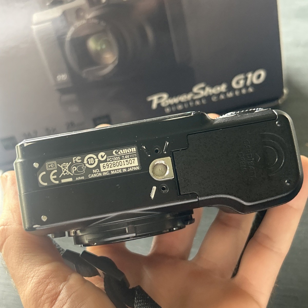 Canon PowerShot G10 Camera Compact 5x Optical Zoom 14.7MP Black