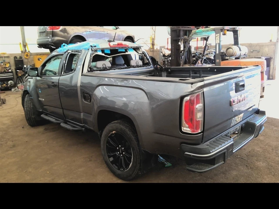 Driver Left Front Spindle/Knuckle Fits 16-22 CANYON 6802333 - Image 2 of 4