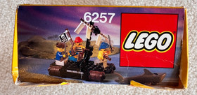 Vintage Lego Pirates set 6257 - Castaway's Raft; 100% complete w box & manual