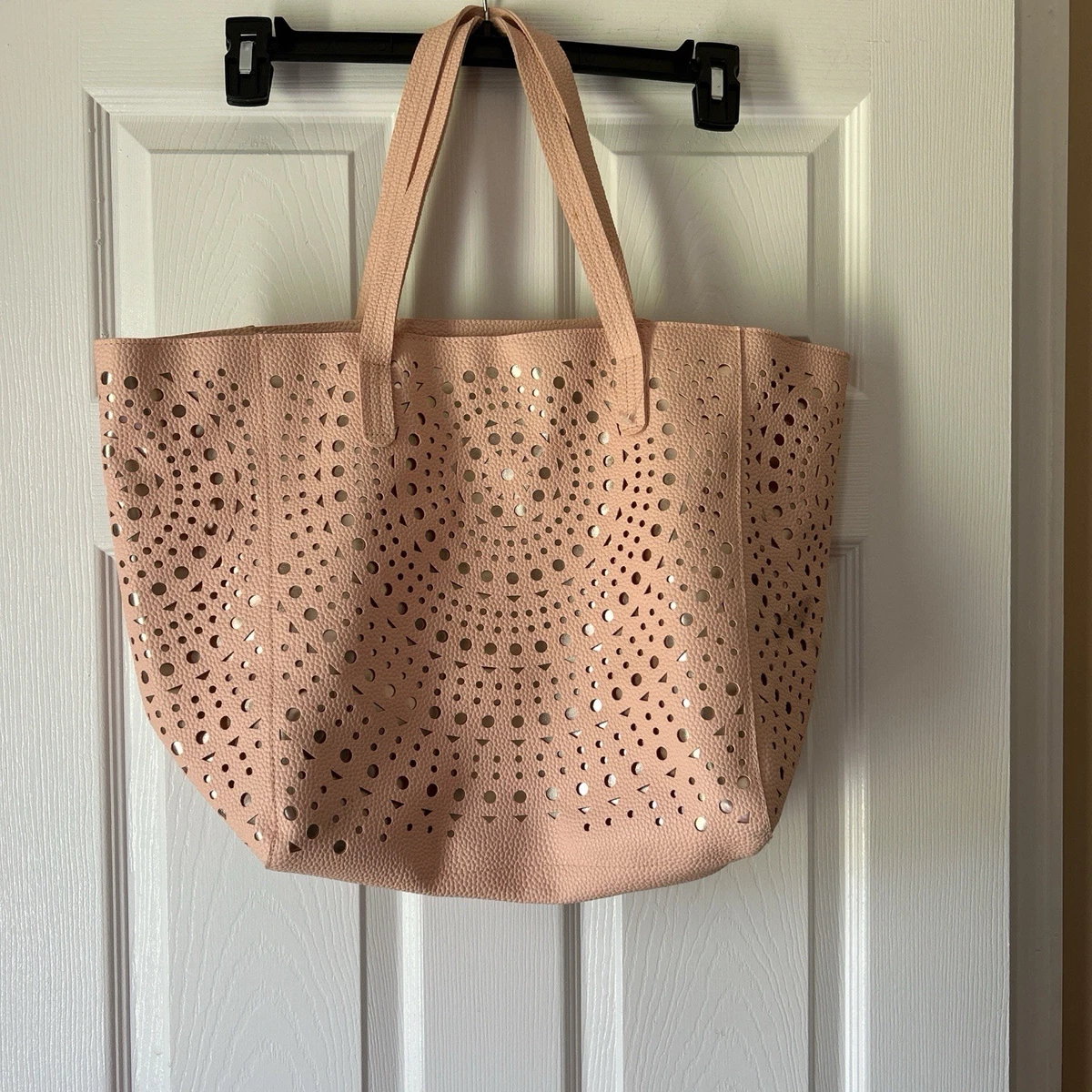 Bath & Body Works Pale Pink Printed Backpack Tote with Gold Hardware Tote bag use inspo! : r/bathandbodyworks main image 4