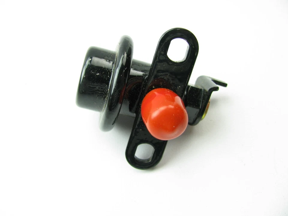 Регулятор давления топлива в наличии Carter 404-062 PR37 - 1983-1986 Toyota Camry 2,0 л - Изображение 2 из 4