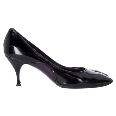 Celine Pumps Mit Mandelförmiger Spitze Und Kitten Heel Aus Schwarzem Leder