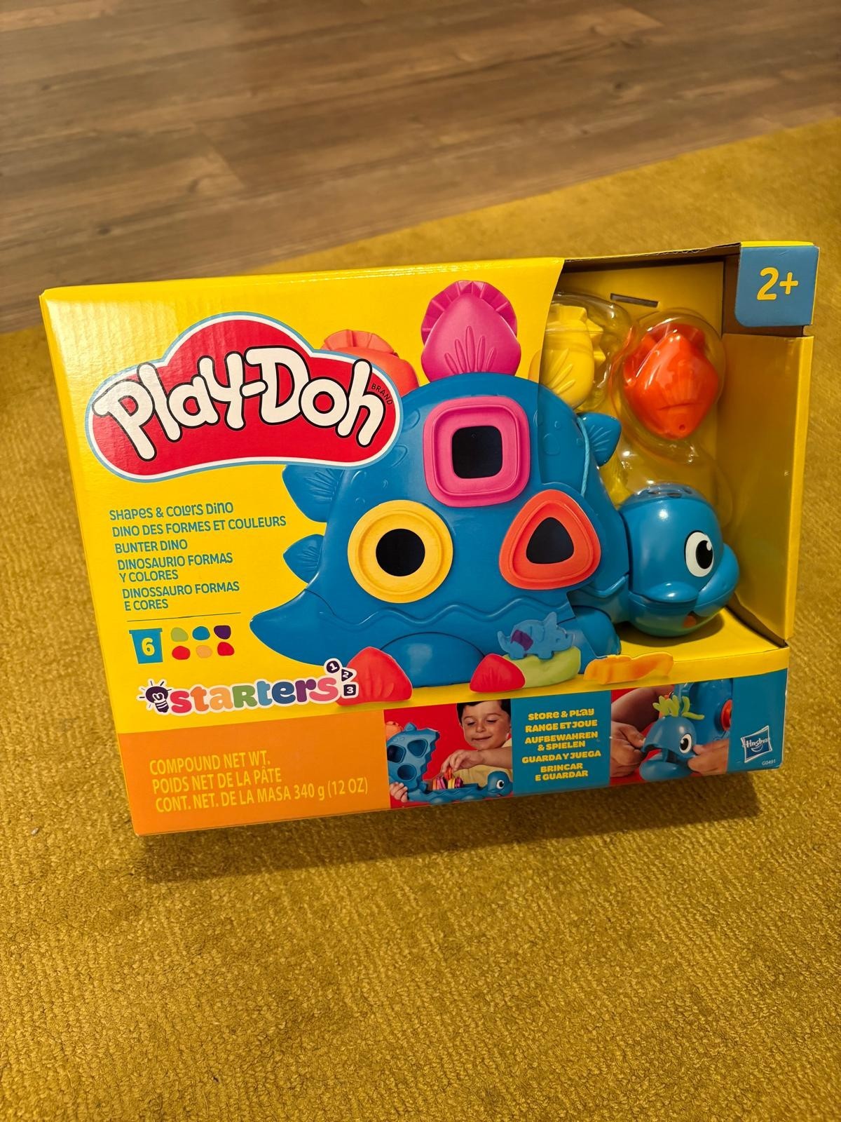 Play-Doh Shapes & Colours Dino Set - Dinosaur Toy and Set of 6 Play Doh Pots New
