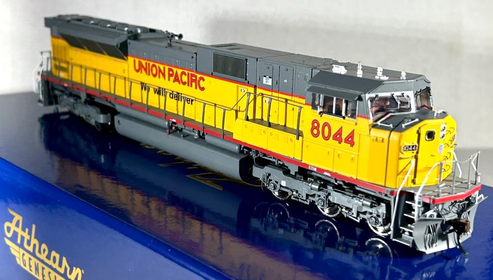 ATHEARN GENESIS HO SCALE SD90MAC LOCOMOTIVE W/TSUNAMI2 SOUND&DCC UP ...
