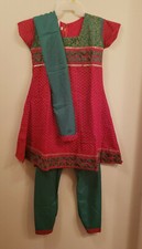 New girls salwar kameez/punjabi suit - size 34 - great for wedding, Eid, parties