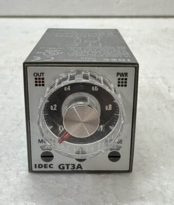 IDEC GT3A GT3A-1AF20 TIMER 100-240V NEW