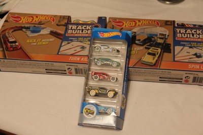 hot wheels track builder spin launch