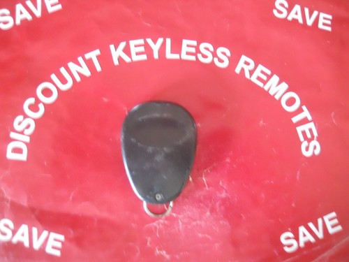 READING & MORE KEYLESS REMOTE IVS1000TKTM P1000-TK 4-BUTTON GOOD CONDITION - Picture 2 of 2