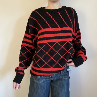 Vintage 90er Jahre rot und schwarz gestreift geometrischer Strickpullover