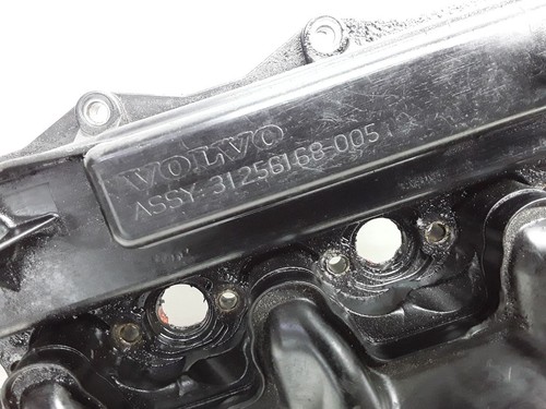 Tapa válvula Volvo V50 2008 diésel 132kW 31256168 LGI93206 - Imagen 5 de 5