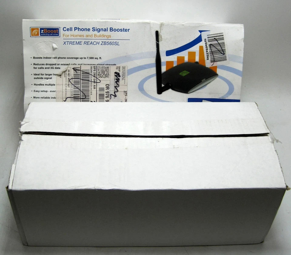 Amplificador de señal zBoost XTREME REACH ZB560SL NUEVO EN CAJA ABIERTA Foto 2 de 3