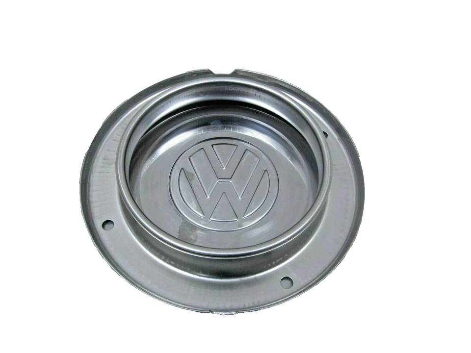 VINTAGE 1974 - 1981 VOLKSWAGEN DASHER OEM WHEEL CHROME METAL CENTER CAP #2E-1 - Image 2 of 3
