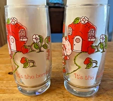 Vintage Strawberry Shortcake Drinking Glasses Set of 2 It’s The Berries 6" 1980