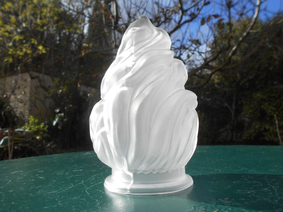 1/2 Ancien Globe Abat-jour Verre Moulé Lampe Torchère tulipe flamme H: 16 cm - Photo 2/4