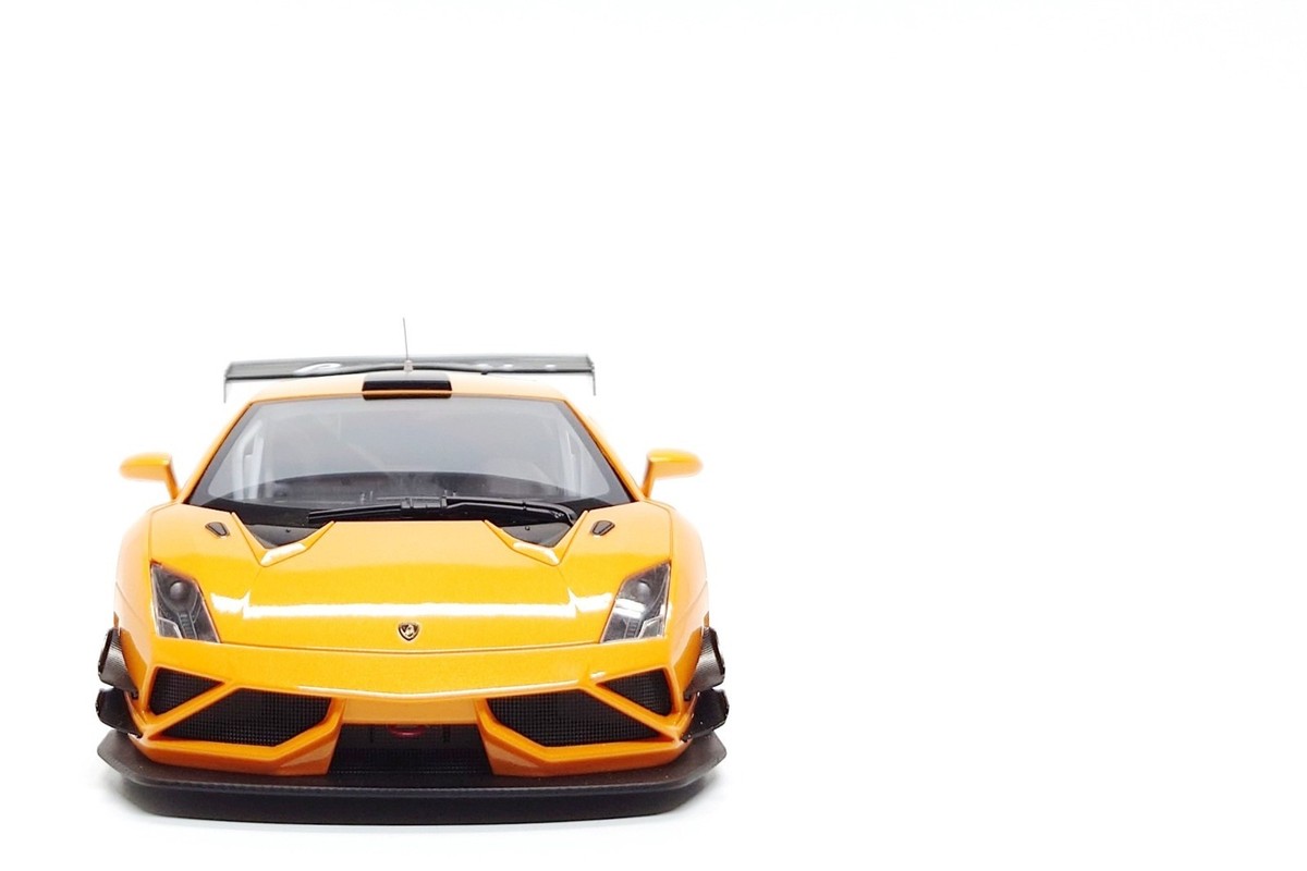AUTOart 1:18 Lamborghini Gallardo GT3 FL2 in Arancio Borealis | eBay