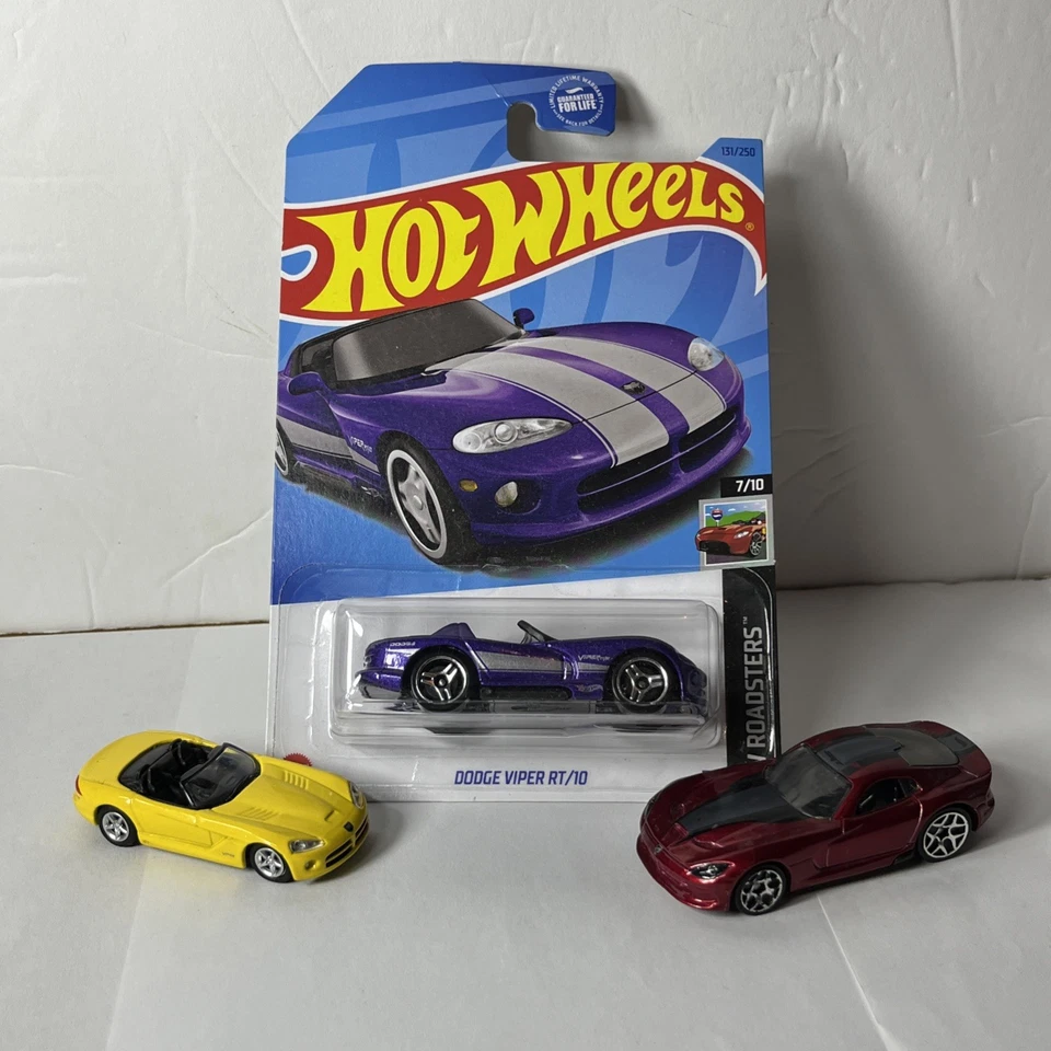 Hot Wheels 2013 Viper SRT rojo 1:64 fundido a presión, lote de 4 Foto 4 de 4