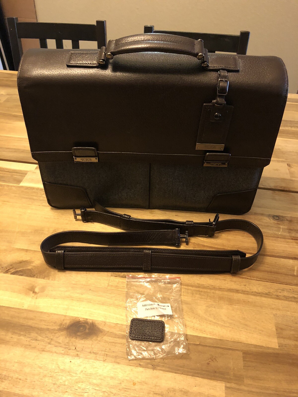 tumi earl grey carry on