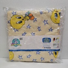 Vintage 1997 Looney Tunes Tweety Baby Blanket Fold Away Comforter A-Fontane 29"