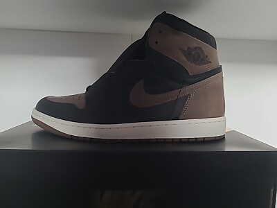 Nike Air Jordan 1 Retro High OG Palomino / EU 43 US 9.5 / Black/Gold/Palomino