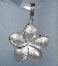 33mm Hawaiian Bold 14k White Gold Diamond-Cut DC Matted Plumeria Flower Pendant