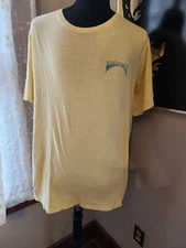 Margaritaville Men Shirt 2XL Yellow Logo Sport Fishing Short Sleeve Tee