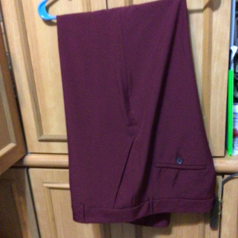 Banana Republic Sculpted Stretch Boot Cut Trousers in bright Wine Sz 12 NWOT