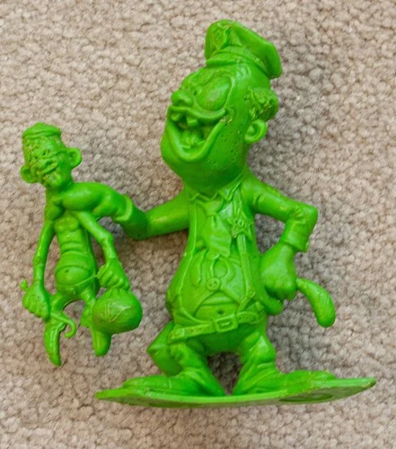 1963 Louis Marx & Co. Nutty Mads "All Heart"  5 1/4" figure - vintage (green)