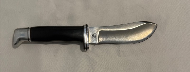 Buck Model 103 Skinner Fixed Blade Hunting Knife – Made in USA – Pre-1986