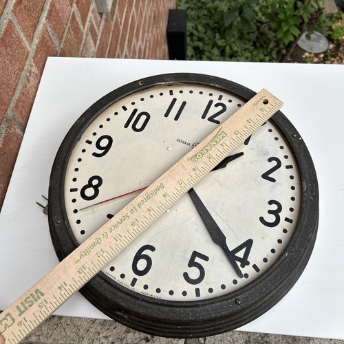 Vintage WORKING General Electric 17.5" School House Wall Clock No Glass As Is - Picture 17 of 23