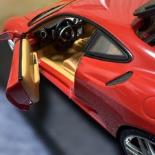 Hot Wheels 1/18 Ferrari F430 246656
