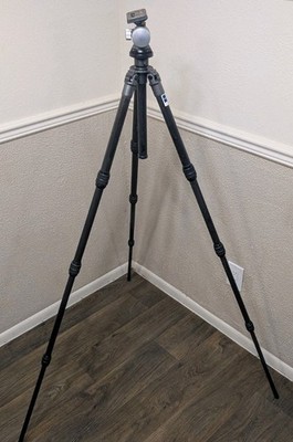 Gitzo G1228 Mountaineer Carbon Fiber Tripod with G1275M