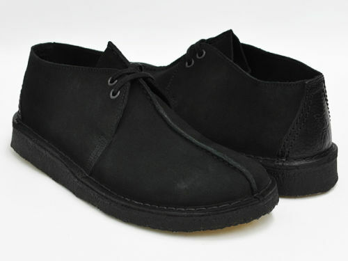 clarks desert trek black