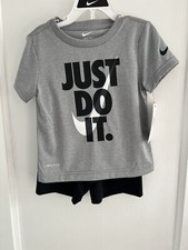 NIKE AIR TODDLER  JUST DO IT  T SHIRT  SHORTS 2 PIECE SET SIZE 3T NWT 40