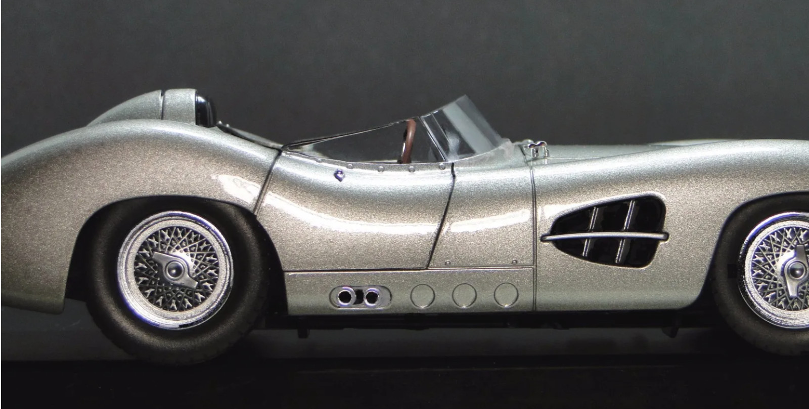 1950s Ferrari Engine in Le Mans Race Car Custom Built Metal Body1:18SCALE MODEL