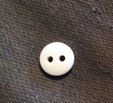 THE BUTTON CO #HW120 WHITE ROUND--2 HOLE--3/8"-- 13 PIECES