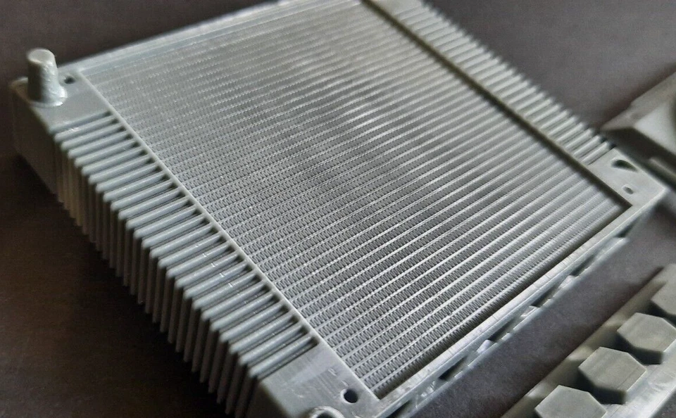 1/8 REVELL - JAGUAR E-TYPE XK-E - Radiator Cooling Fan Header Tank Upgrade - Image 2 of 4