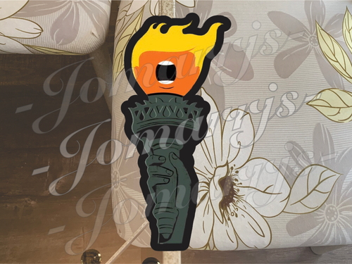 Statue of Liberty Torch Donald Trump Sticker Decal MAGA 45 47 DJT time magazine - 第 1/2 張圖片